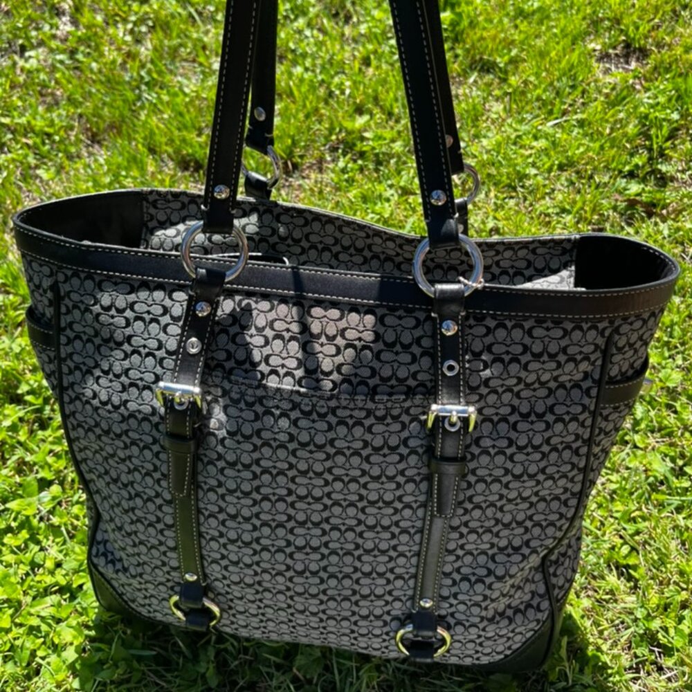 Coach Signature Black Canvas Shoulder Bag – Silver Hardware, Black Lining